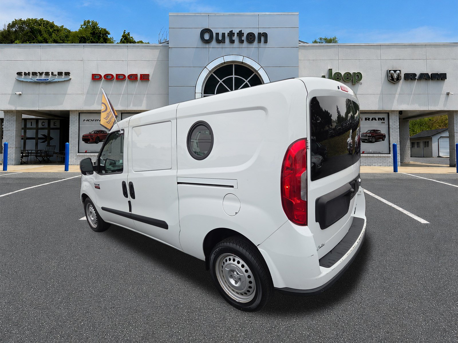 Used 2022 RAM ProMaster City Tradesman FWD image 6