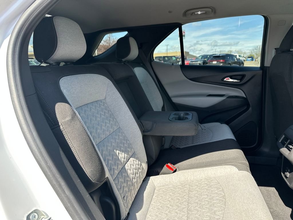 Used 2023 Chevrolet Equinox LT AWD/4WD image 17