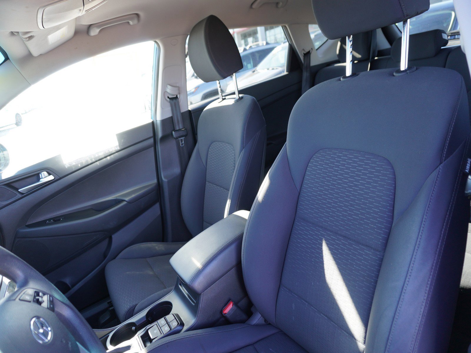 Used 2020 Hyundai Tucson SE image 19