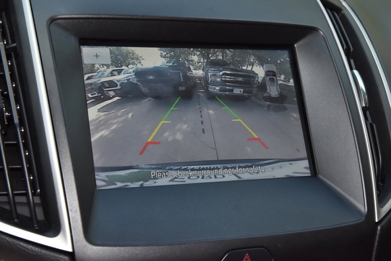 Used 2020 Ford Edge SEL FWD image 28