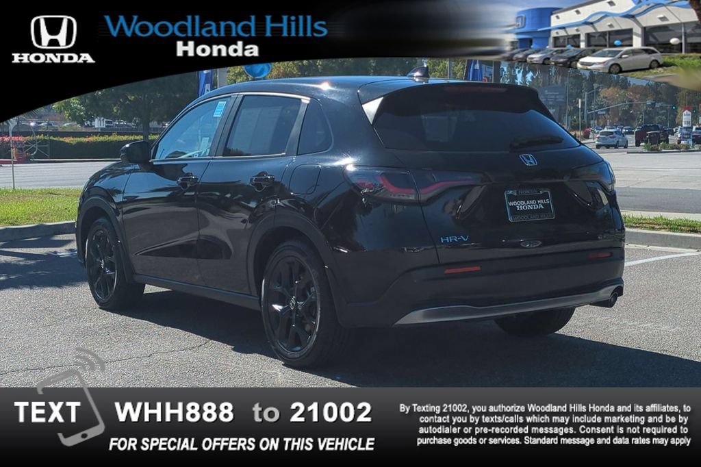 Certified 2025 Honda HR-V Sport image 7