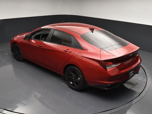 Used 2023 Hyundai Elantra SEL image 44