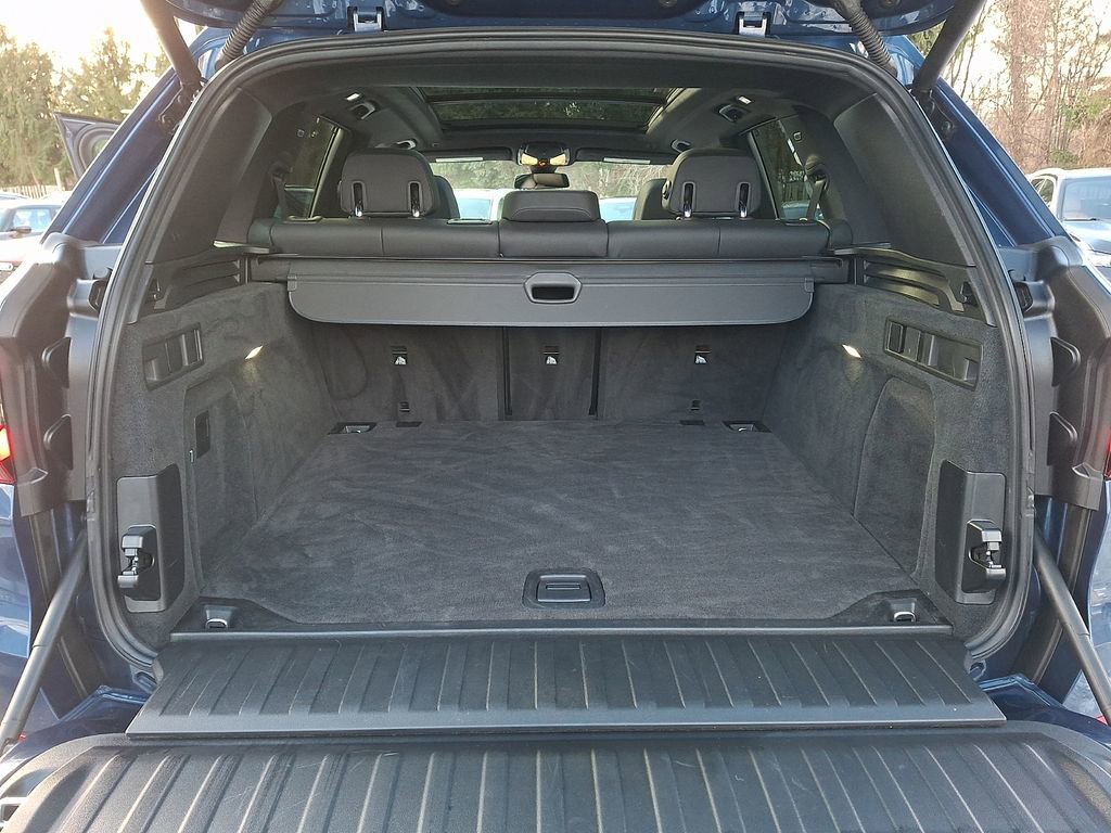 Used 2021 BMW X5 xDrive40i w/ Convenience Package image 26