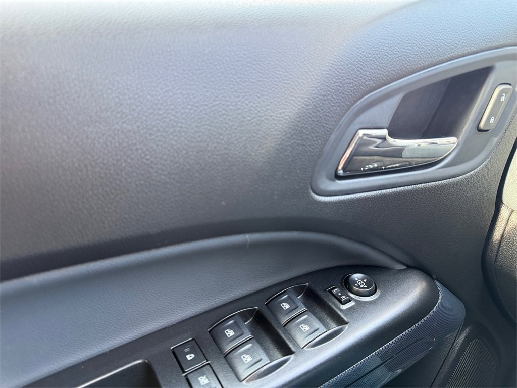 Used 2021 Chevrolet Colorado Z71 image 28