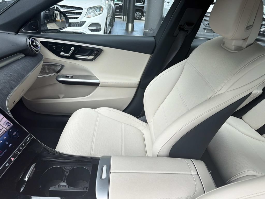 Used 2026 Mercedes-Benz C 300 Sedan image 16