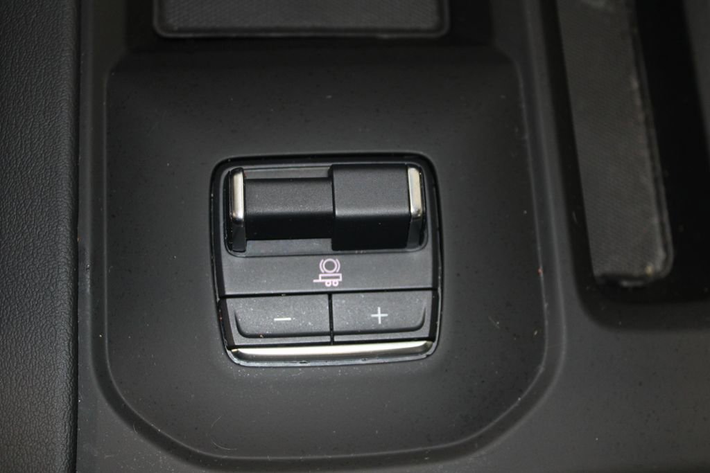 Used 2025 GMC Sierra 2500 Denali w/ Denali Reserve Package image 50