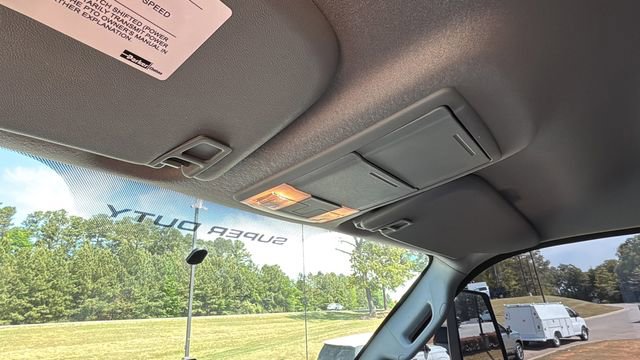 Used 2022 Ford F650 2WD Crew Cab Super Duty image 28