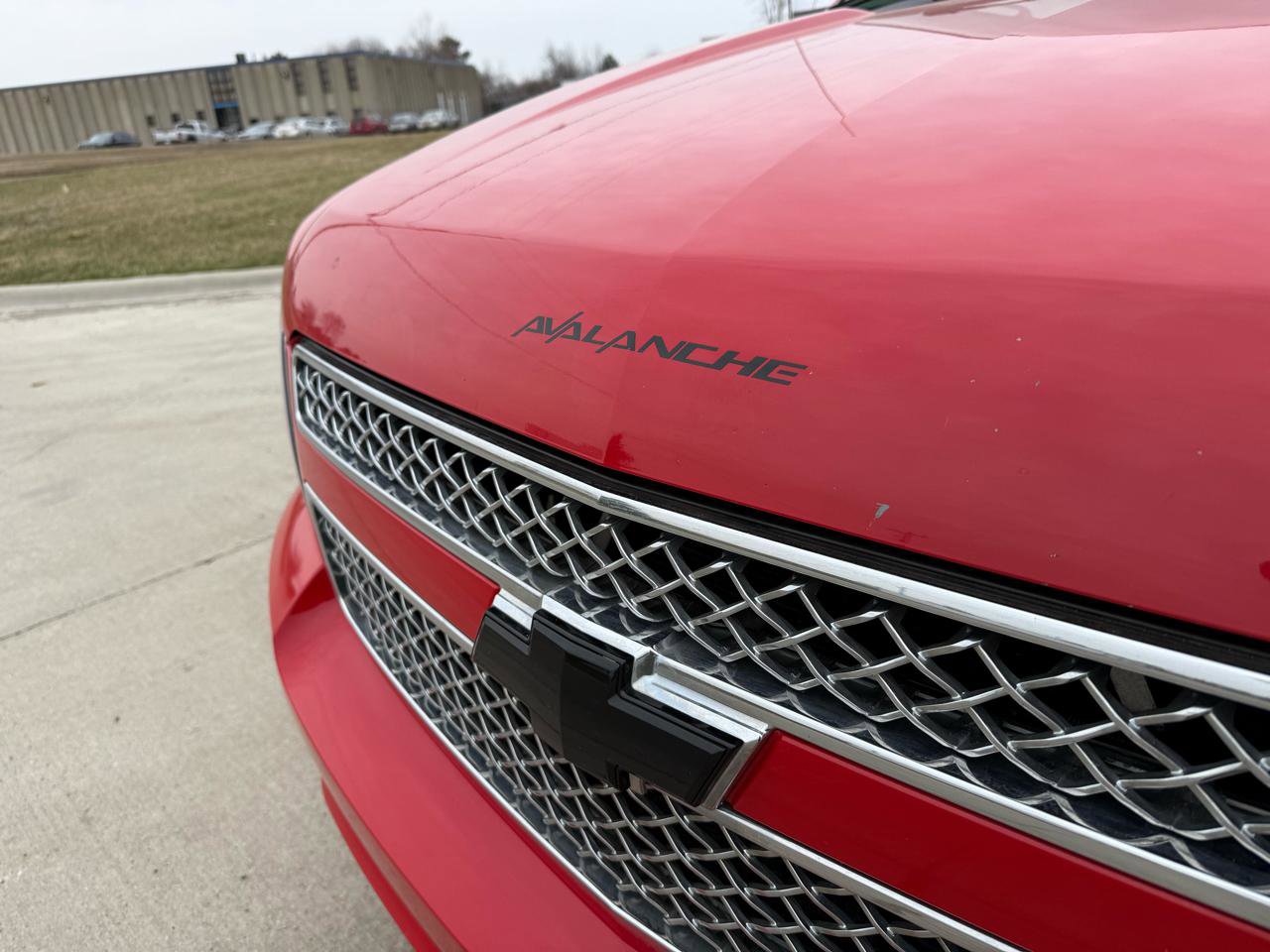 Used 2008 Chevrolet Avalanche LTZ w/ LTZ Preferred Equipment Group image 11