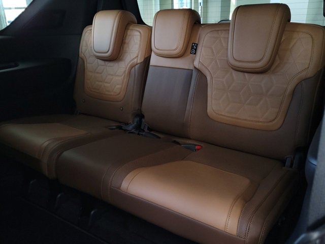 New 2026 Nissan Armada Platinum Reserve image 11