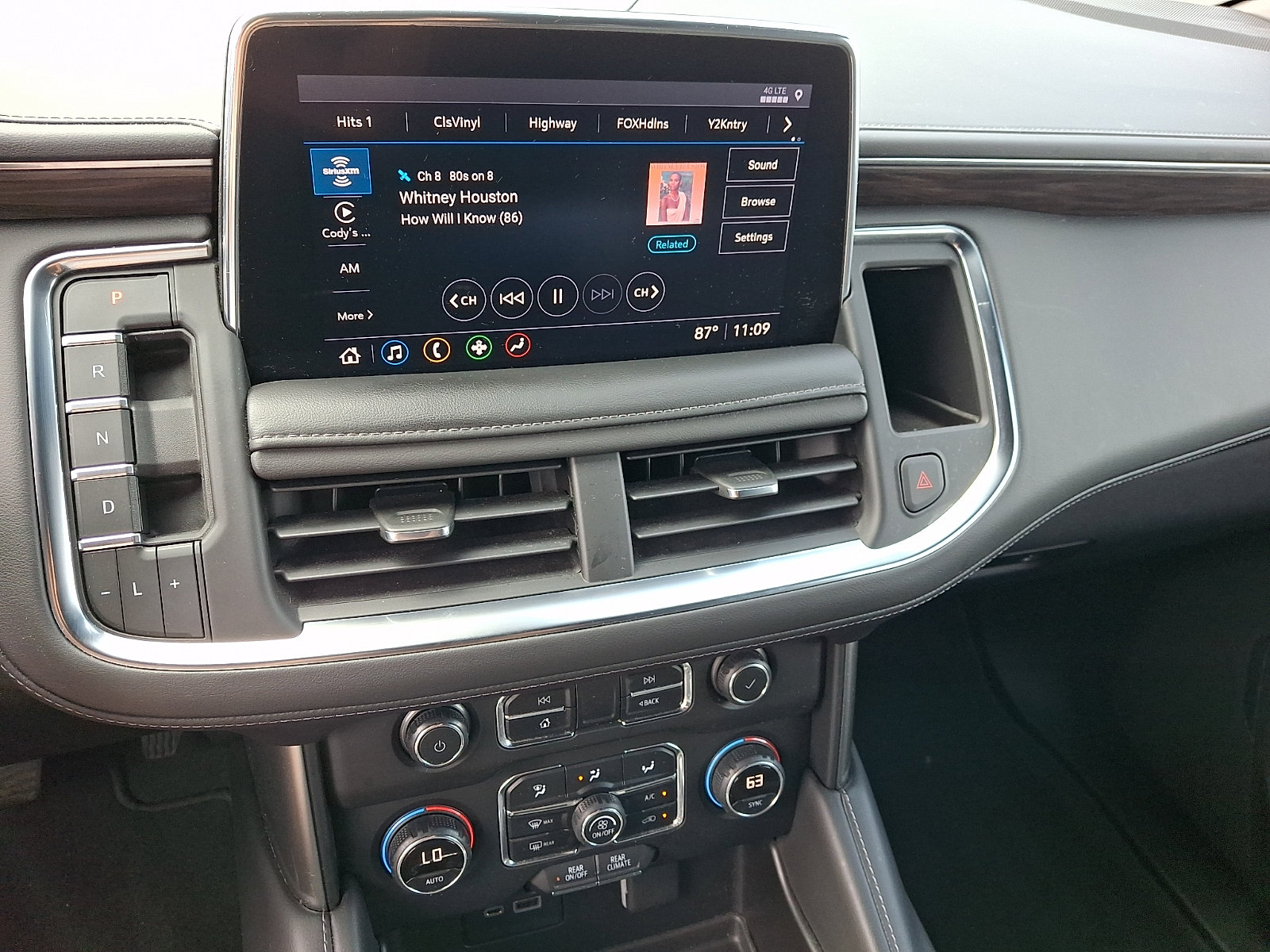 Certified 2021 Chevrolet Tahoe LS AWD/4WD image 17