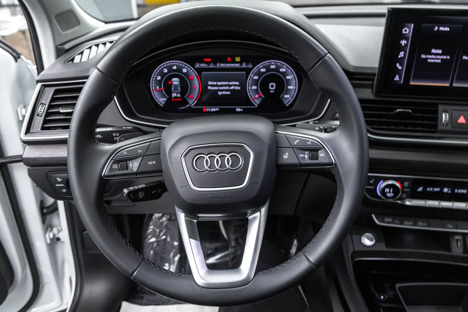 Used 2023 Audi Q5 2.0T Premium Plus w/ Premium Plus Package AWD/4WD image 31