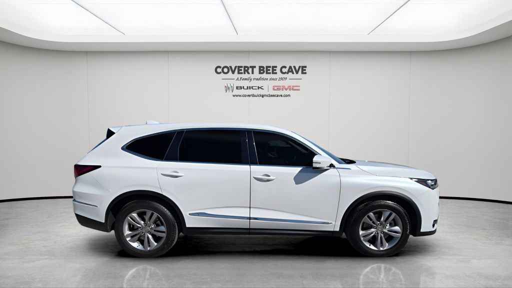 Used 2025 Acura MDX SH-AWD image 11