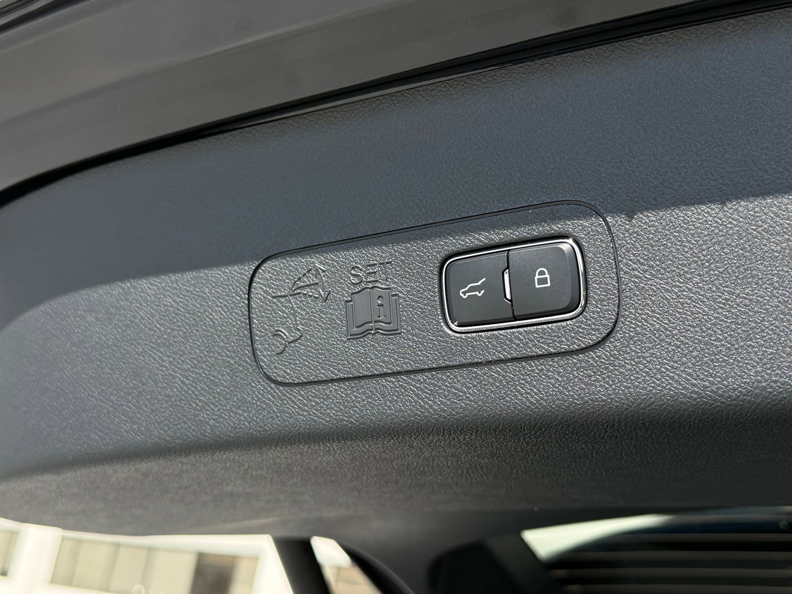 New 2026 Lincoln Aviator Black Label w/ Jet Appearance Package image 15