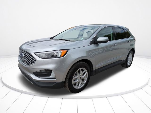 Used 2024 Ford Edge SEL image 8
