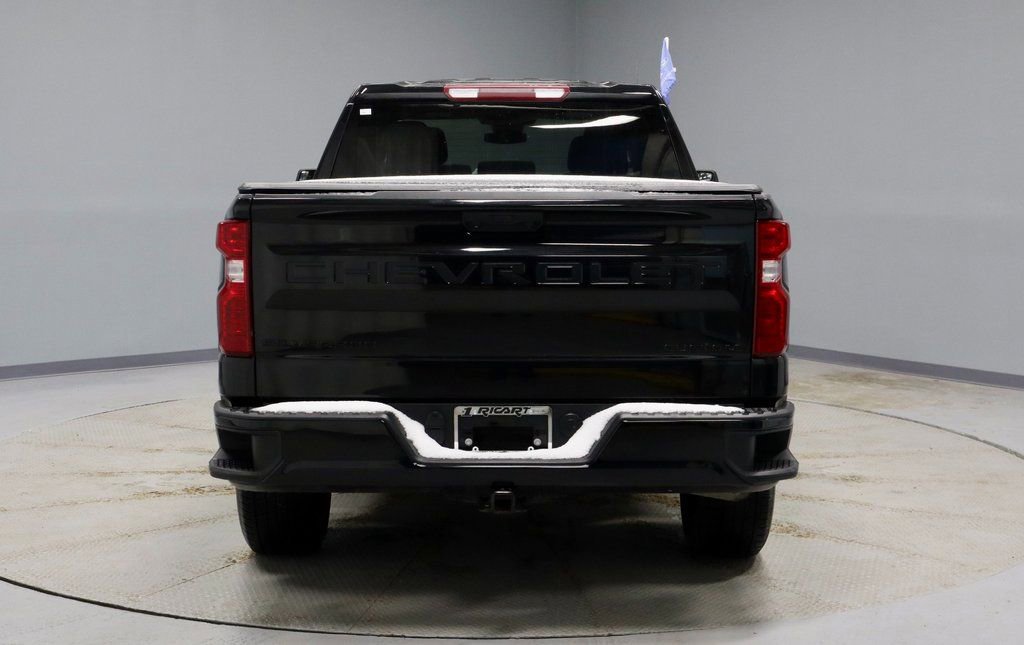 Used 2023 Chevrolet Silverado 1500 Custom w/ LPO, Dark Essentials Package image 10