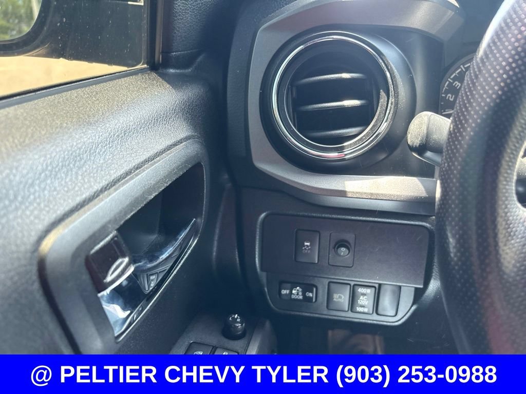 Used 2021 Toyota Tacoma TRD Off-Road AWD/4WD image 14