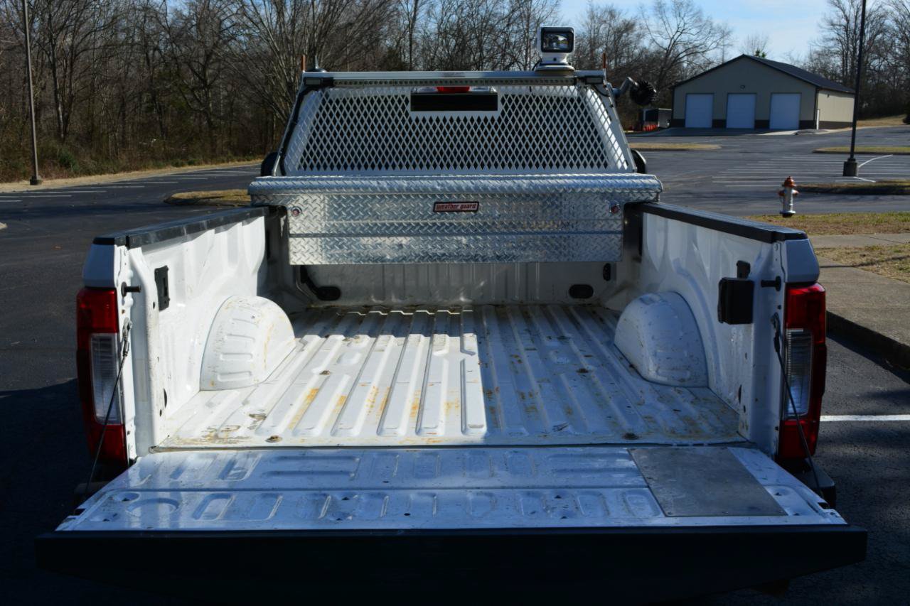 Used 2017 Ford F250 XL w/ Power Equipment Group RWD image 9
