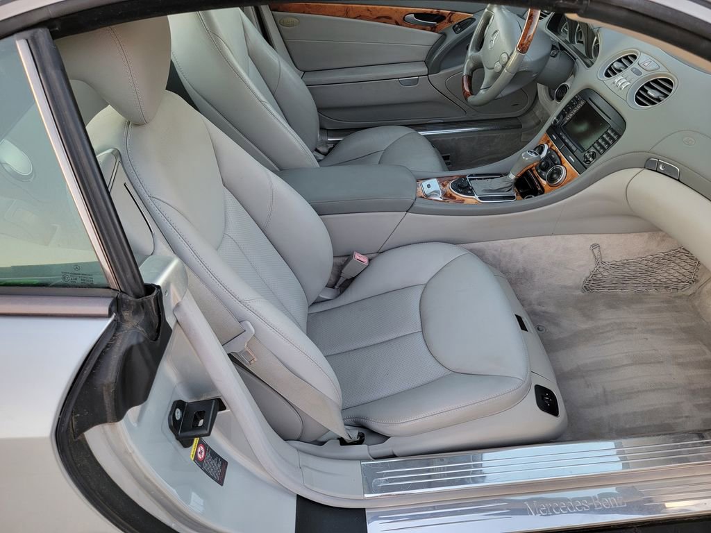 Used 2007 Mercedes-Benz SL 550 image 14