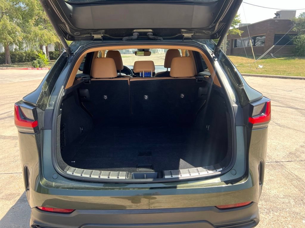 Used 2022 Lexus NX 250 FWD image 13