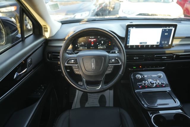 Used 2023 Lincoln Nautilus FWD w/ Premium Package image 21