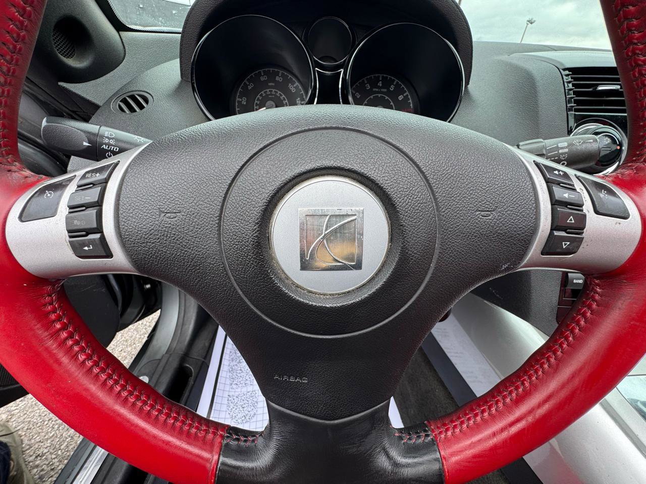 Used 2007 Saturn Sky w/ Premium Trim Pkg image 17