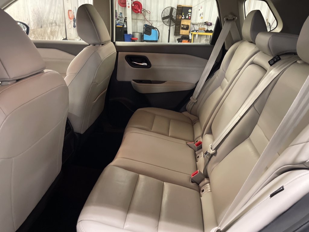 Certified 2023 Nissan Rogue SL AWD/4WD image 29