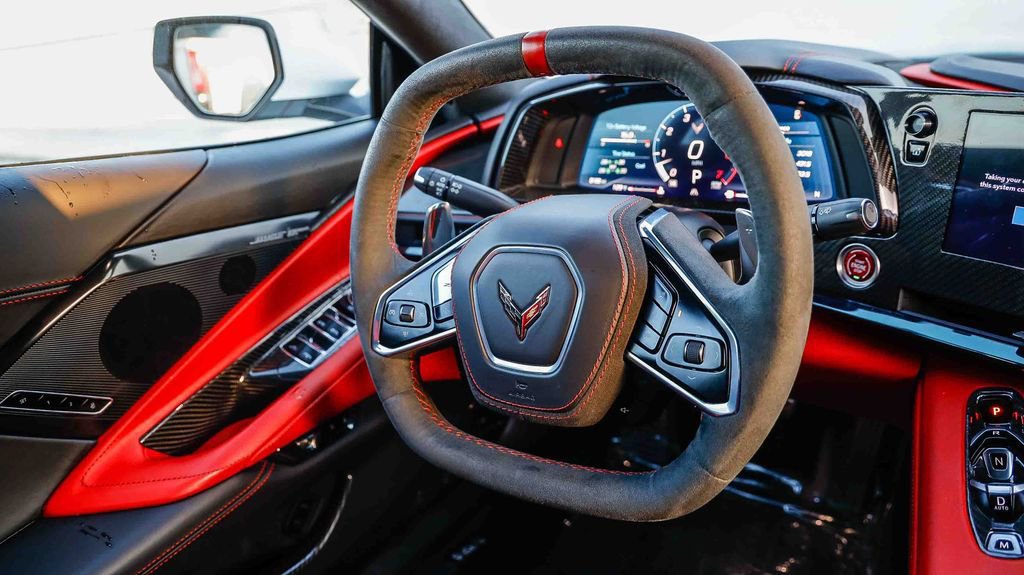 Used 2024 Chevrolet Corvette Stingray Premium Conv w/ Stealth Interior Trim Package RWD image 18