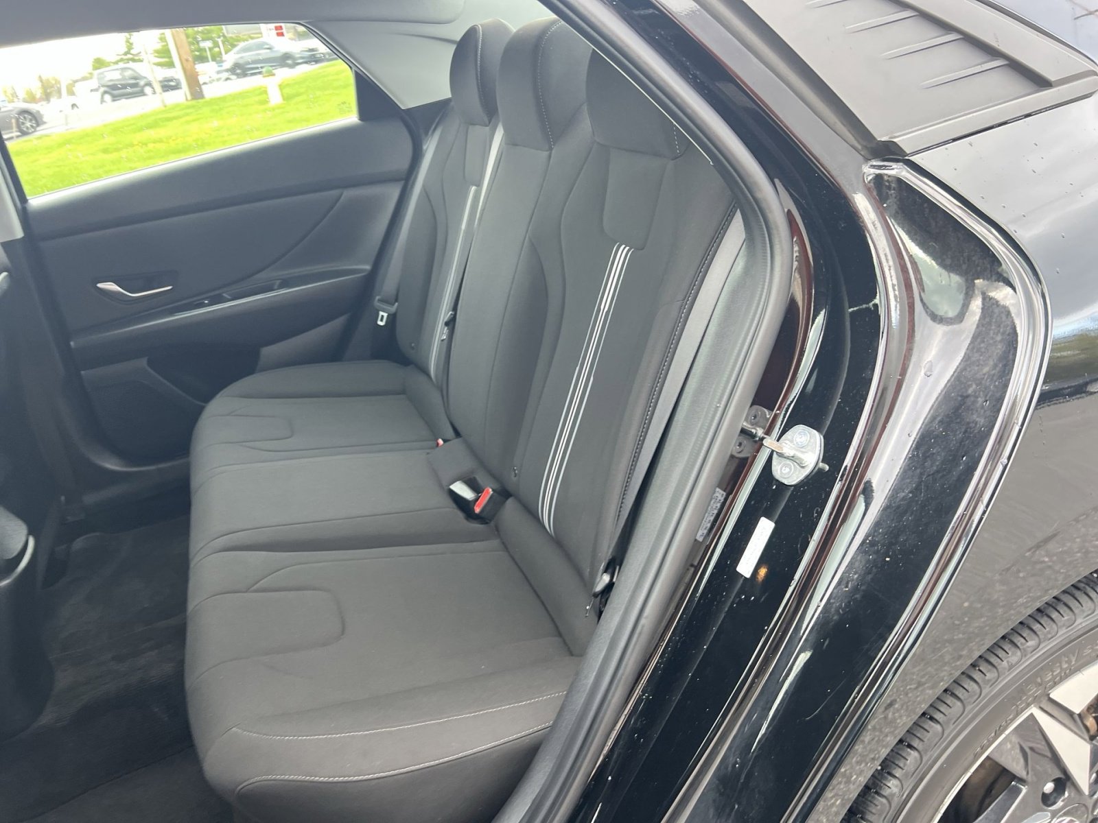 Used 2023 Hyundai Elantra SEL w/ Convenience Package image 23