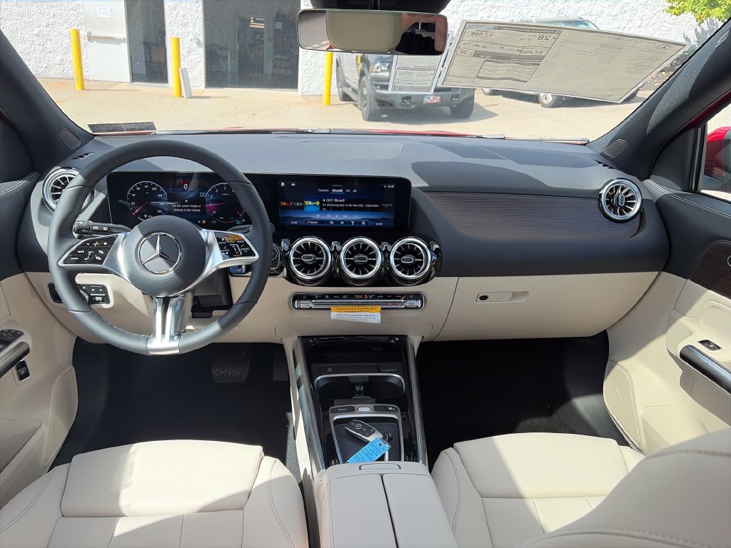 New 2026 Mercedes-Benz GLA 250 4MATIC image 12