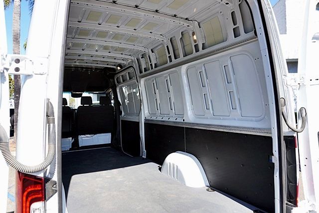Used 2024 Mercedes-Benz Sprinter 2500 image 17