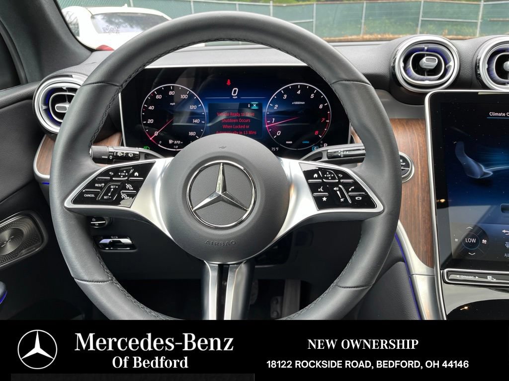 Used 2026 Mercedes-Benz GLC 300 4MATIC image 23