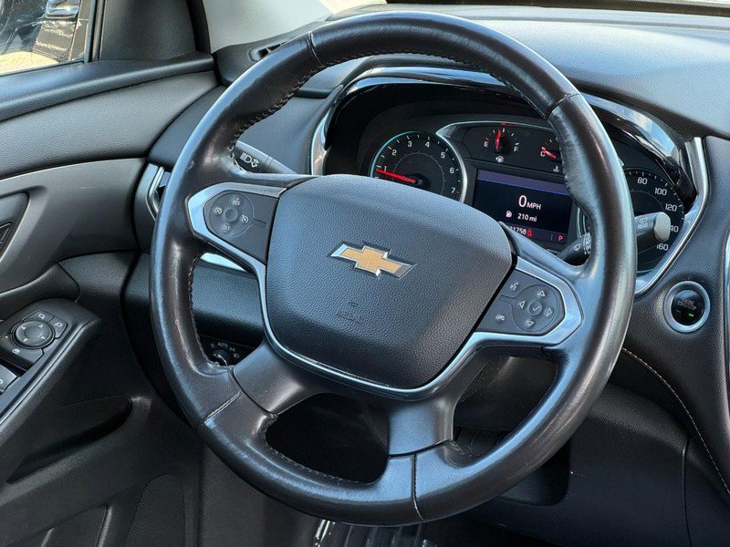 Used 2020 Chevrolet Traverse LT image 13