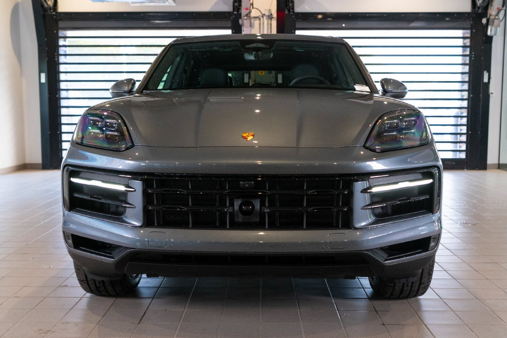 New 2026 Porsche Cayenne AWD/4WD image 7