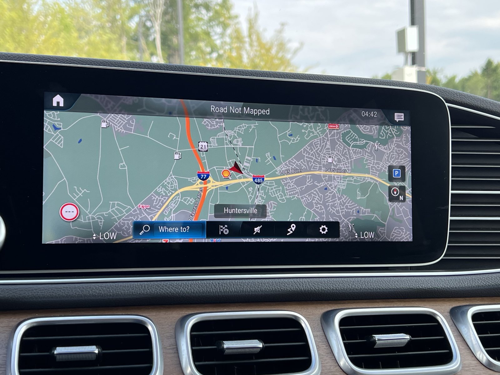 Used 2020 Mercedes-Benz GLE 350 4MATIC image 23