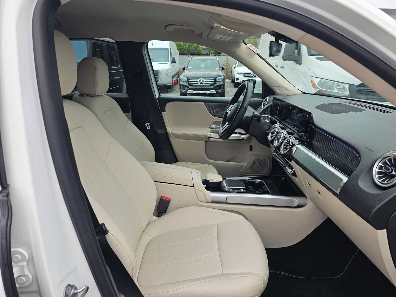Certified 2022 Mercedes-Benz GLB 250 image 10