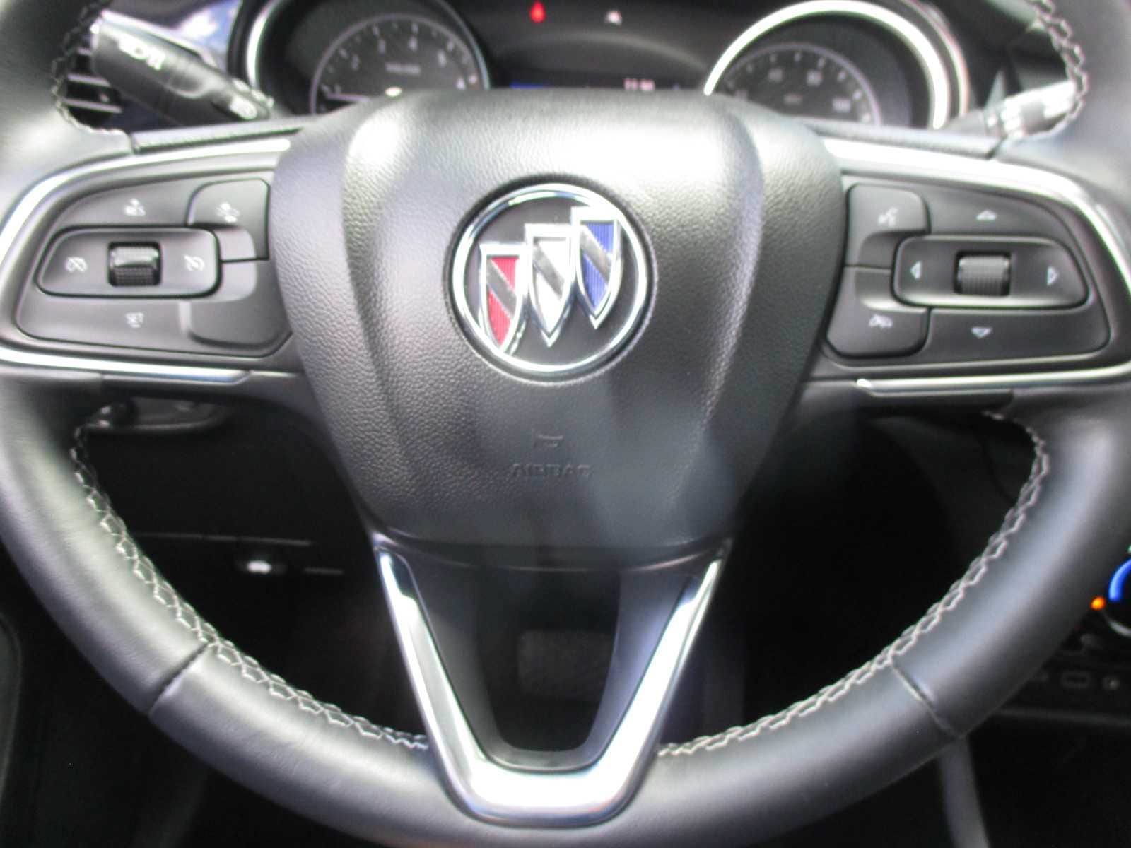 Used 2022 Buick Encore GX Preferred w/ Cold Weather Comfort Package FWD image 22