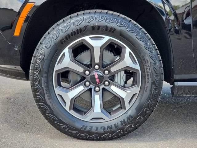 New 2026 GMC Yukon AT4 Ultimate AWD/4WD image 21