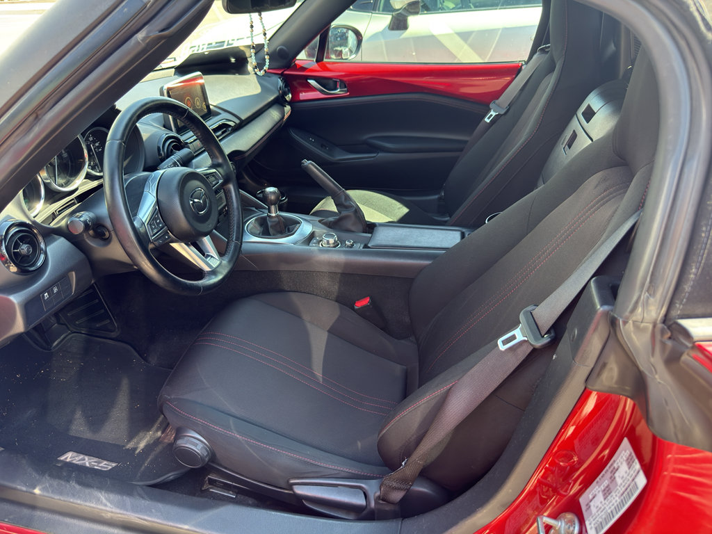 Used 2016 MAZDA MX-5 Miata Club w/ Brembo/BBS Package RWD image 9