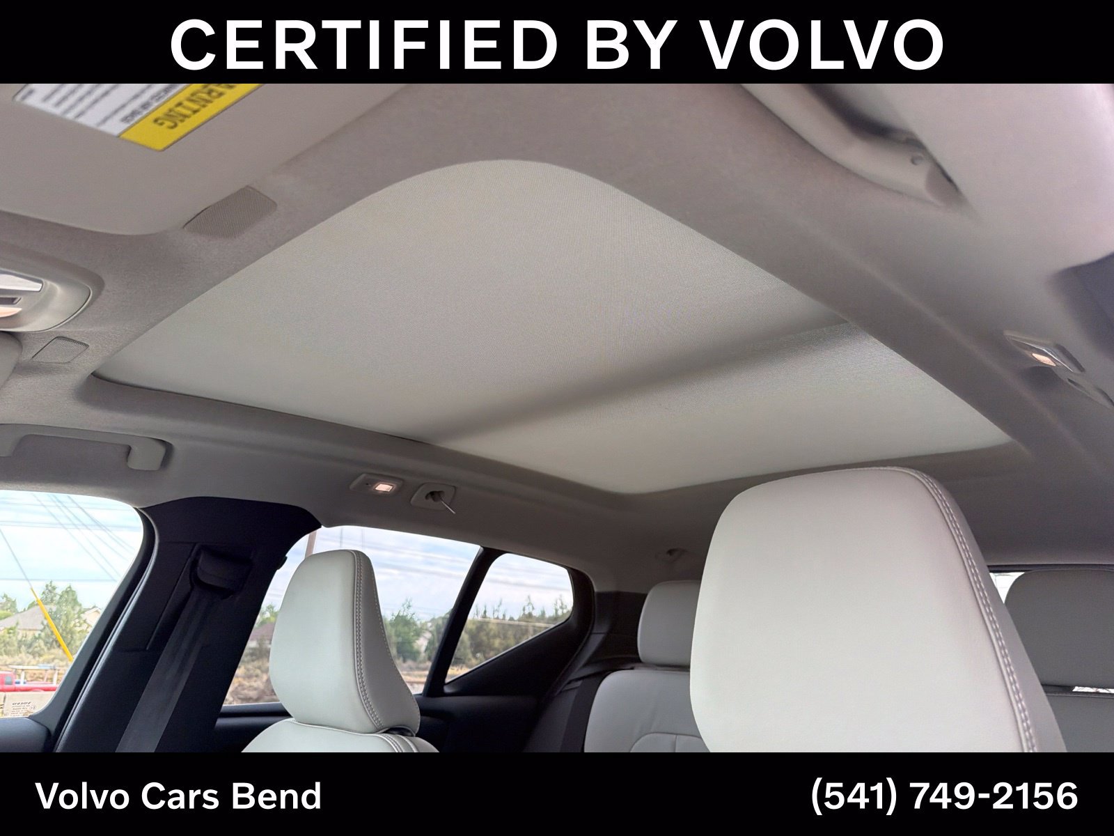 Used 2025 Volvo XC40 B5 Ultra AWD/4WD image 17