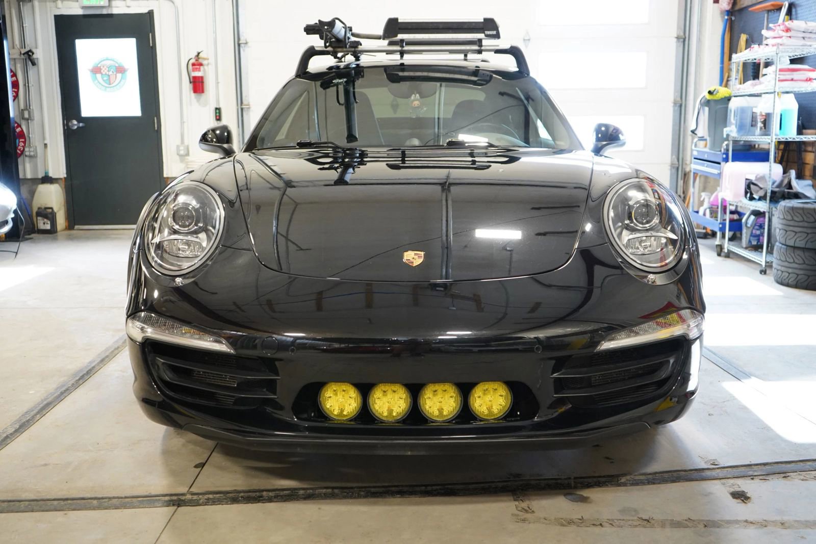 Used 2014 Porsche 911 Carrera 4S image 14