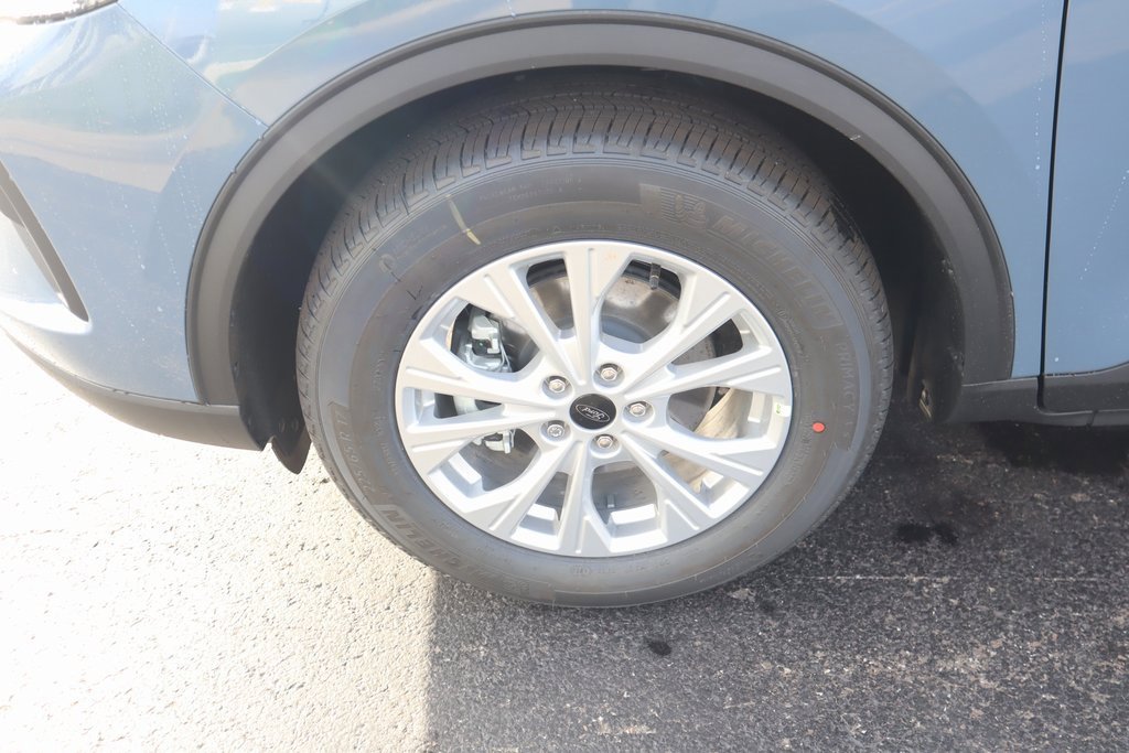 New 2026 Ford Escape Active w/ Cold Weather Package image 17