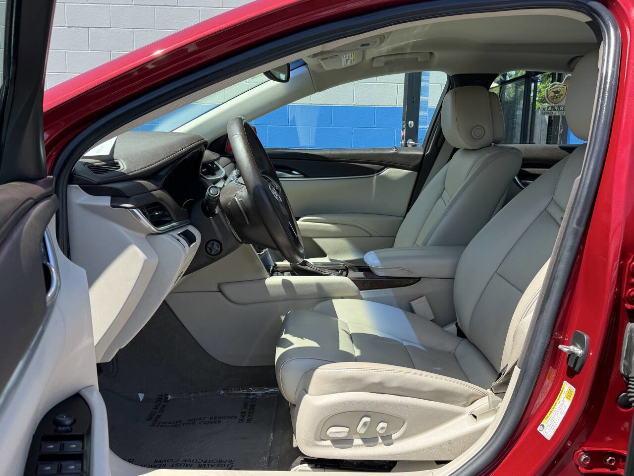 Used 2013 Cadillac XTS FWD image 6
