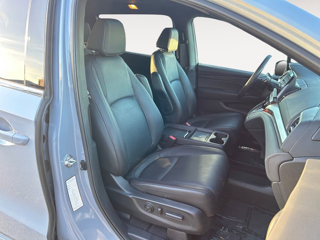 Used 2025 Honda Odyssey Sport-L image 24