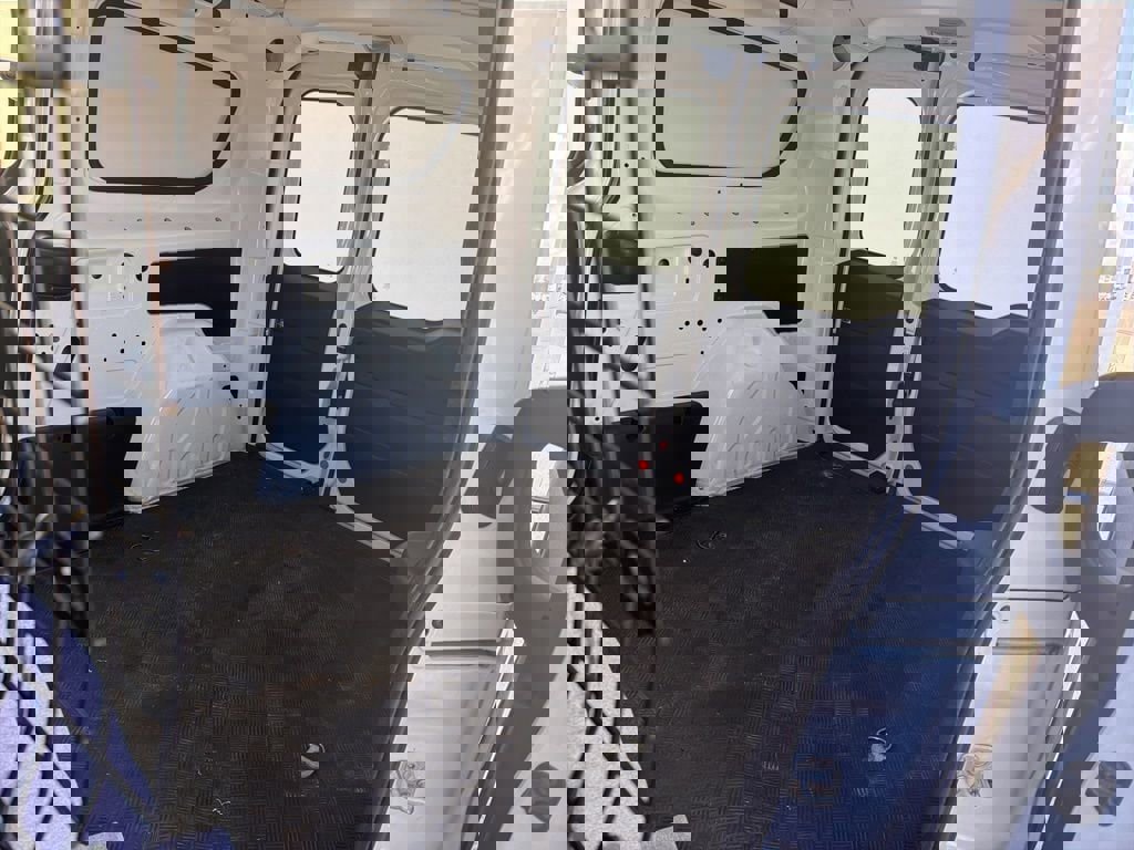 Used 2017 RAM ProMaster City Tradesman w/ Rear Back-up Camera Group image 9