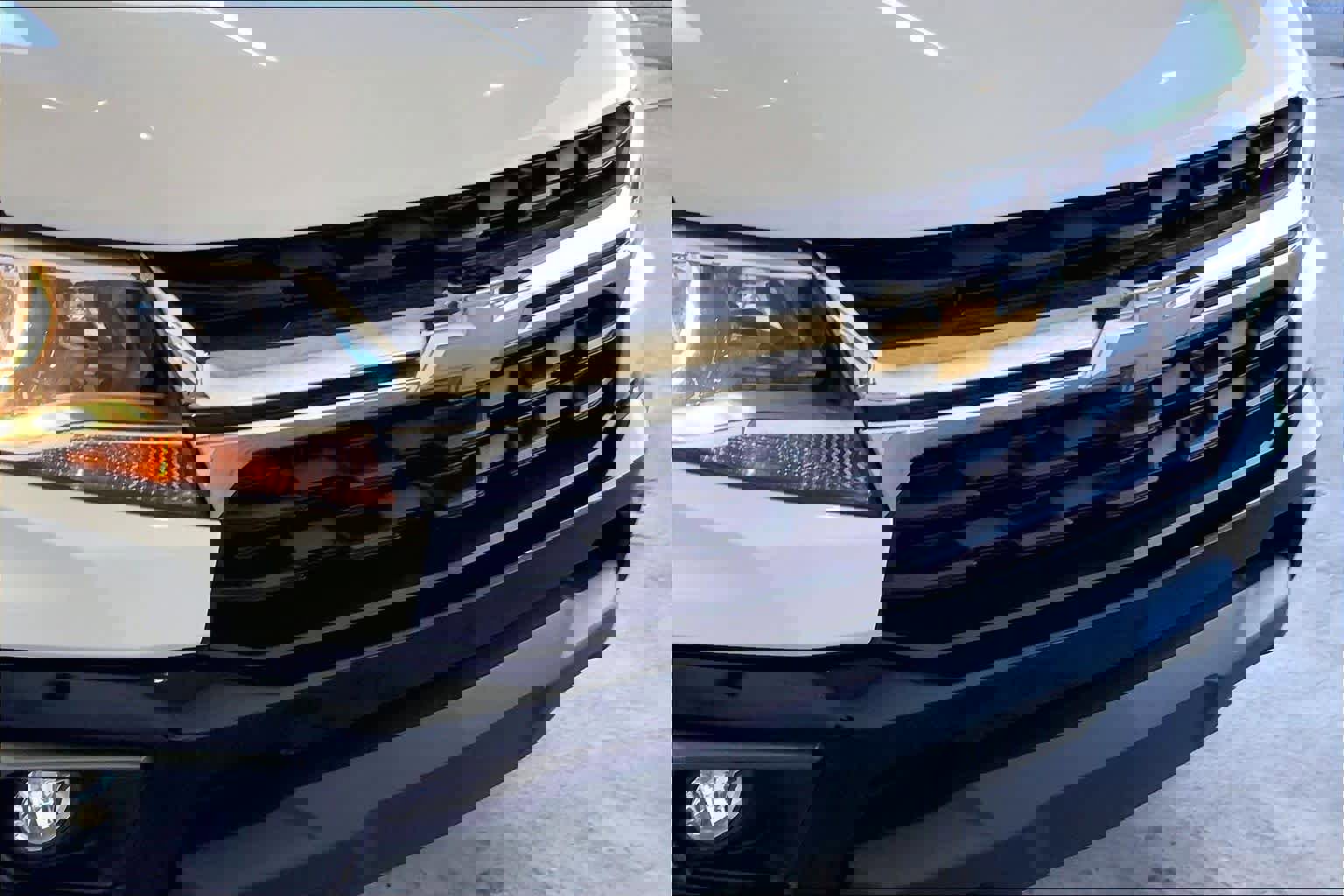 Used 2022 Chevrolet Colorado LT w/ Chrome Appearance Package image 28