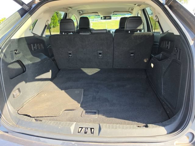 Used 2022 Ford Edge Titanium AWD/4WD image 12