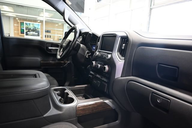 Used 2021 GMC Sierra 1500 Elevation w/ Preferred Package AWD/4WD image 16