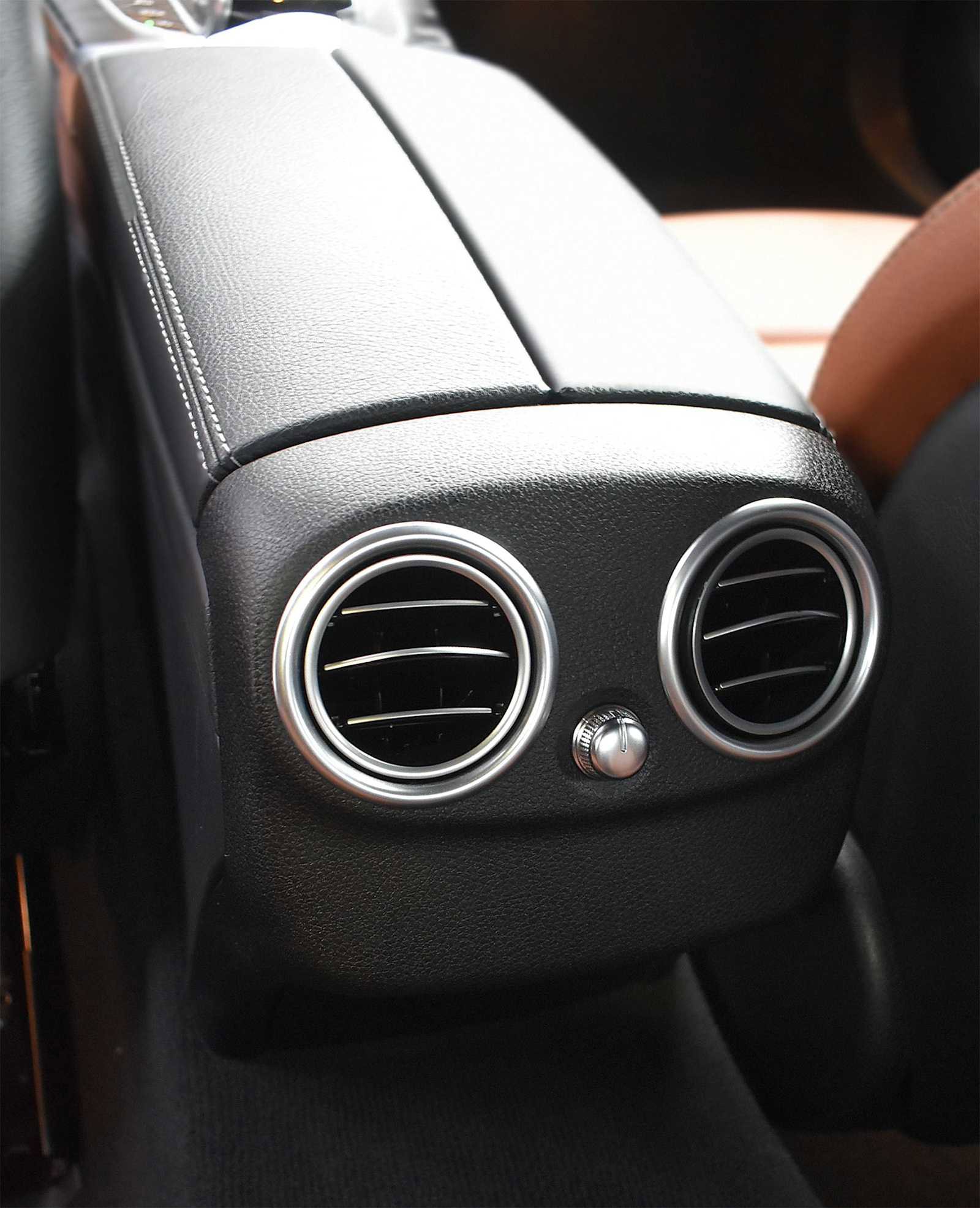 Used 2023 Mercedes-Benz C 300 4MATIC Cabriolet image 15