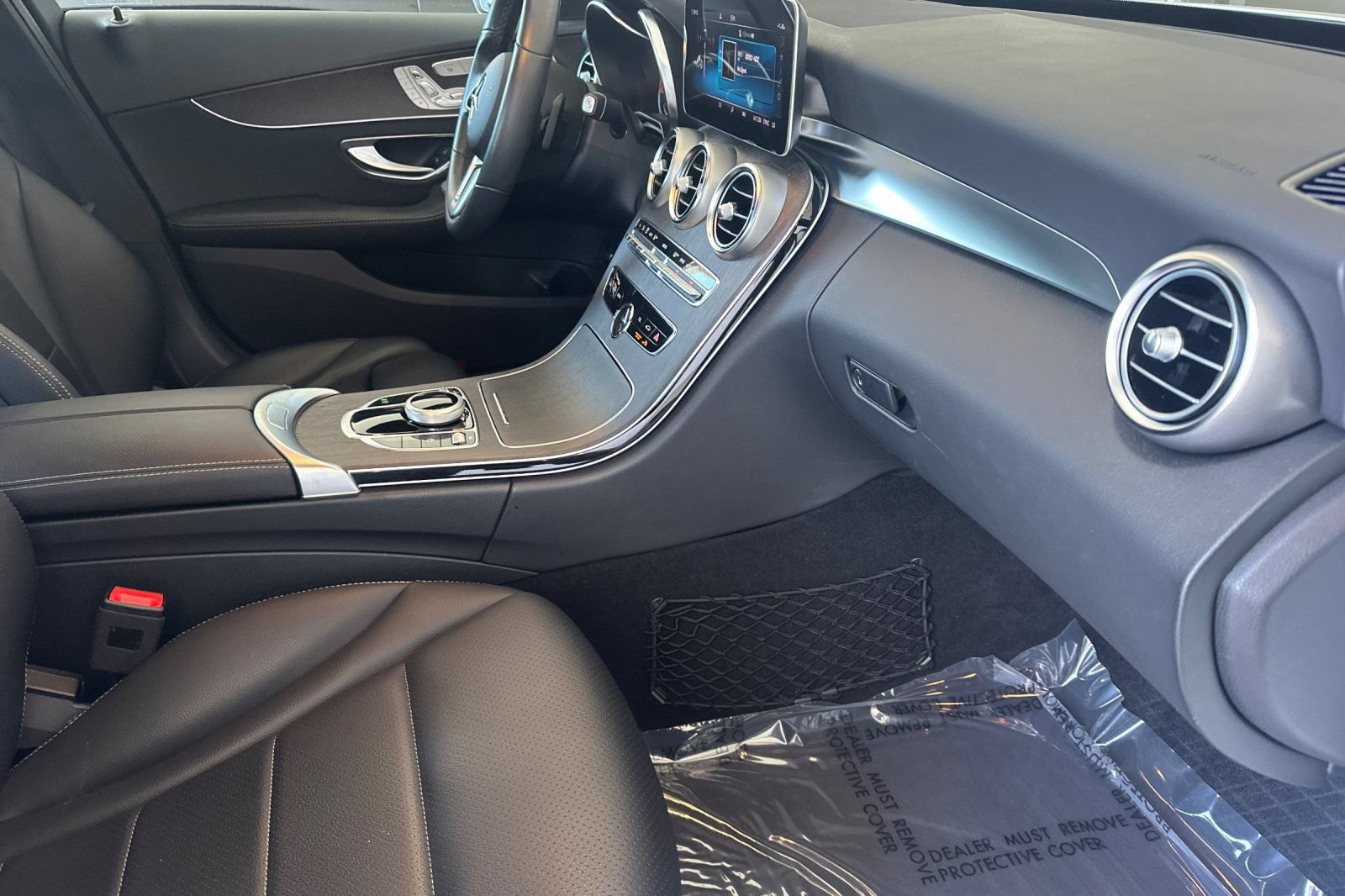 Used 2019 Mercedes-Benz C 300 Sedan image 18