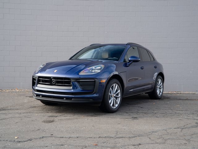 Certified 2025 Porsche Macan